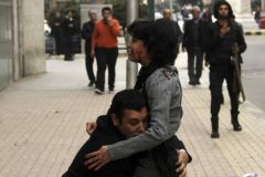 Mısır'da Sokak Gösterisi Sırasında Bir Kadın Sokak Ortasında Vurularak Öldürüldü